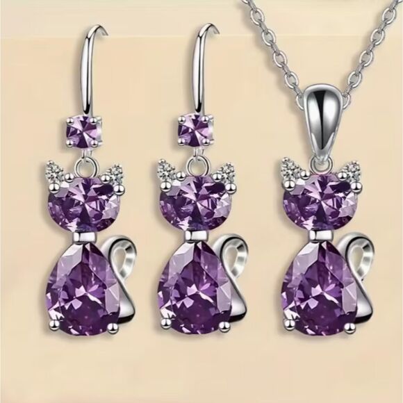 Purple Crystal Cat Earrings & Necklace Jewelry Set - Picture 3 of 4